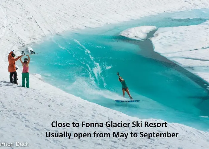 5 Bedrooms, Large With View And Nature *